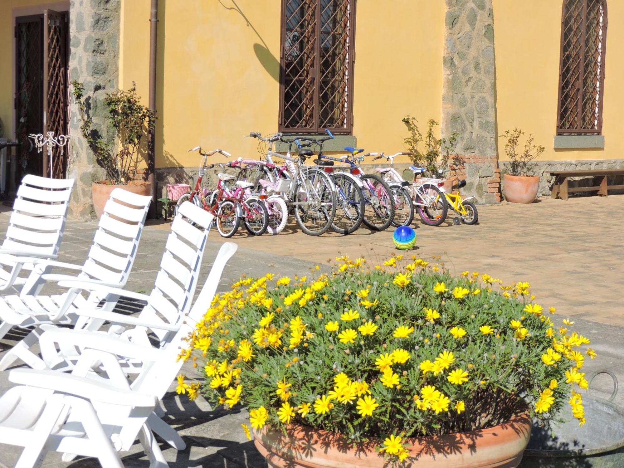 Casale Fedele Family Bike B&B Ronciglione  Exterior foto