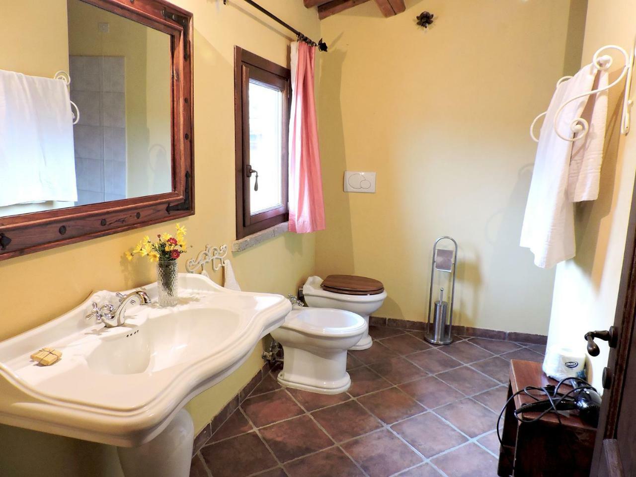 Casale Fedele Family Bike B&B Ronciglione  Exterior foto